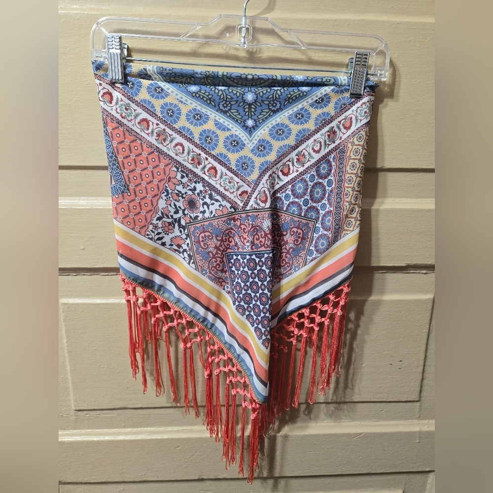 Paisley Floral Patch Work Scarf Fringe Over The Neck Western Bandana NWOT - Picture 2 of 5